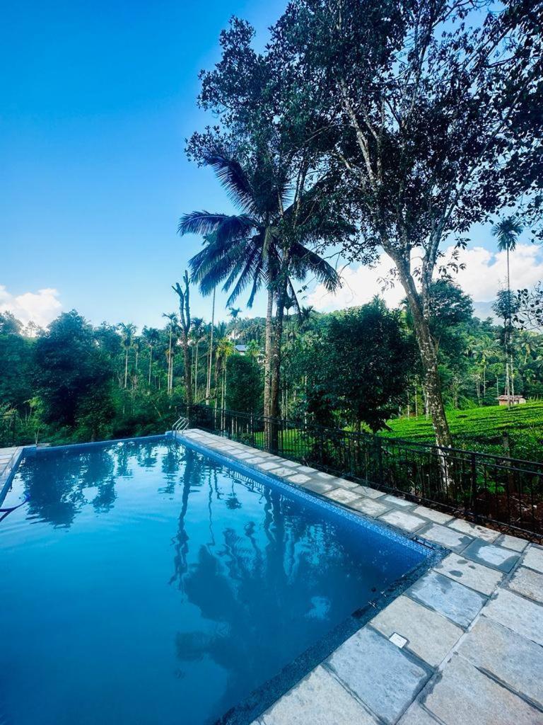 Letstay Vythiri Hill Palace المظهر الخارجي الصورة